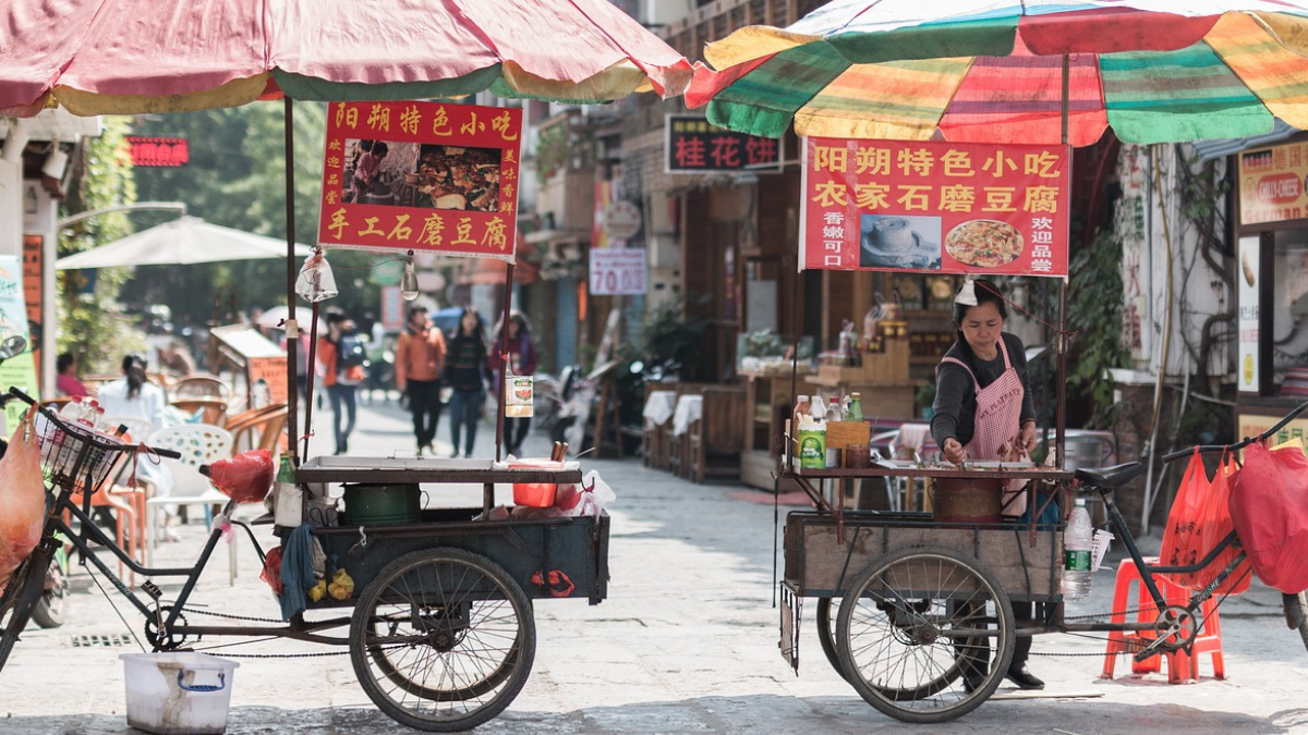 Rok Węża budzi wielkie emocje. Przepowiednie na 2025 rok