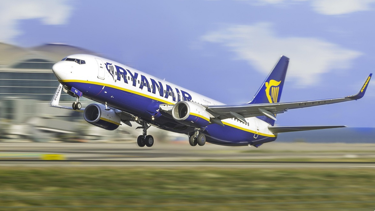 Zapłacił za bagaż, choć mieścił się w normach. Domaga się przeprosin od Ryanaira